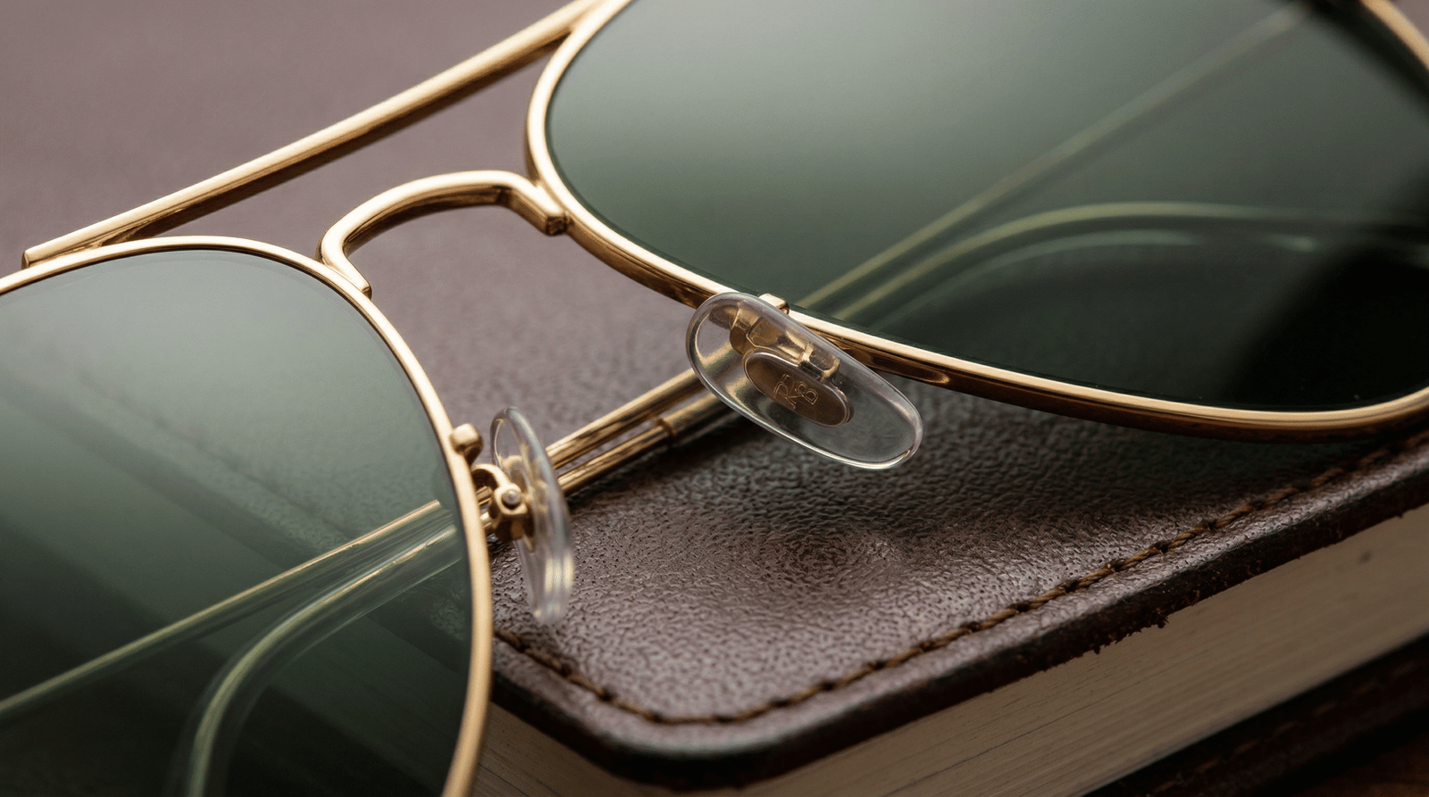 Kính Ray-Ban gọng kim loại sang trọng