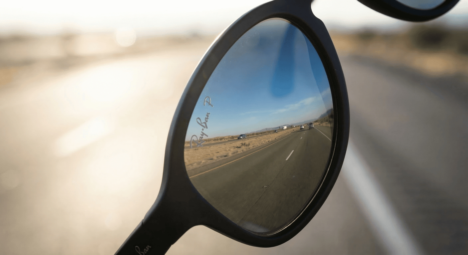 Công nghệ tròng kính Ray-Ban Polarized