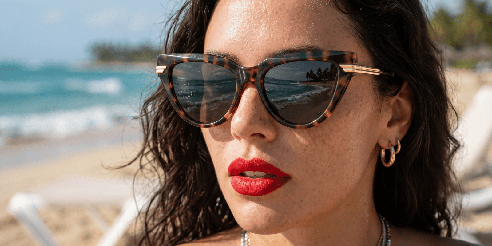 Kính Cat-eye mắt mèo thời trang nữ – phụ kiện không thể thiếu mùa hè