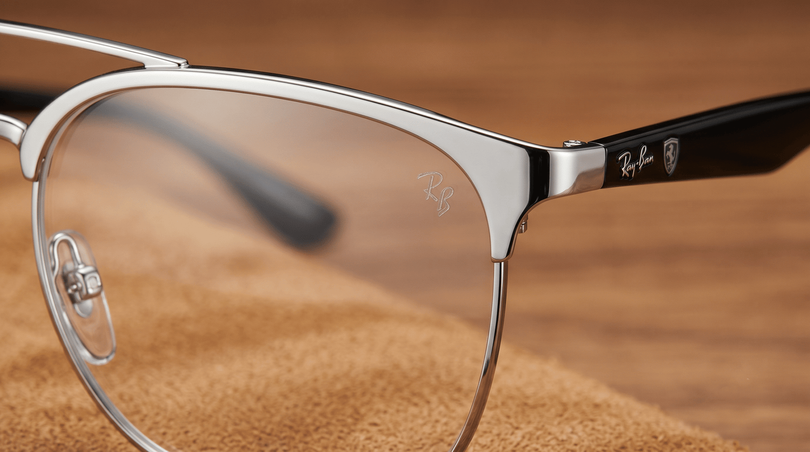 Gọng kính RAYBAN RB3807VM F106 thiết kế Clubmaster bạc thanh lịch